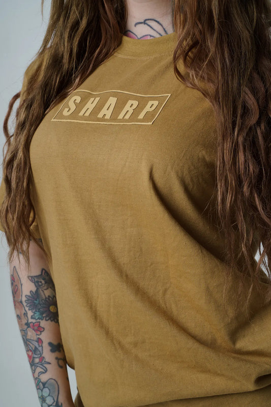 Women's Classic Sharp T-shirt in Sand