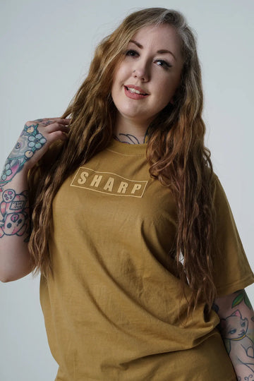 Women's Classic Sharp T-shirt in Sand